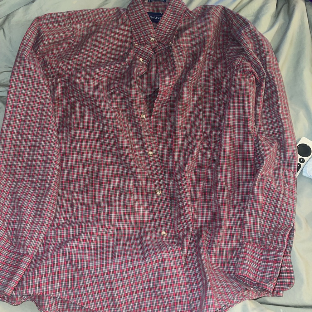 Medium plaid flannel shirt